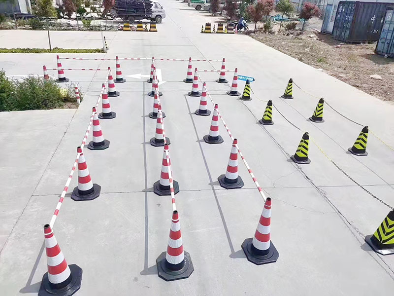 反光路锥